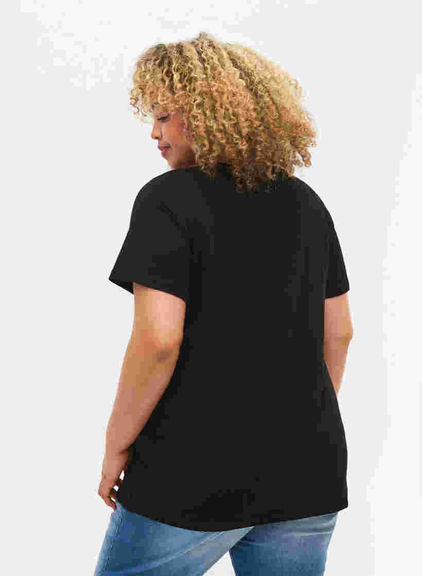 2 perus t-paitaa puuvillasta, Black/Bright W, Model image number 1