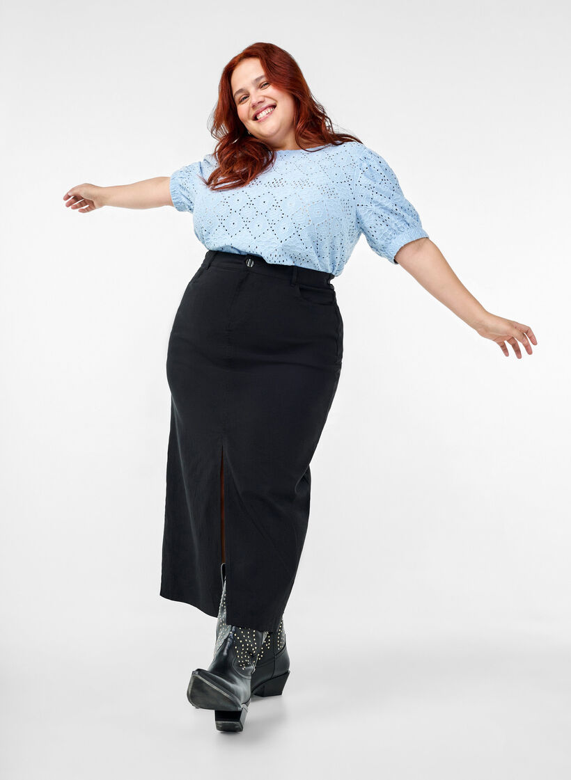 Lyhythihainen pusero, jossa on pitsikuviointi., Cashmere Blue, Image image number 0