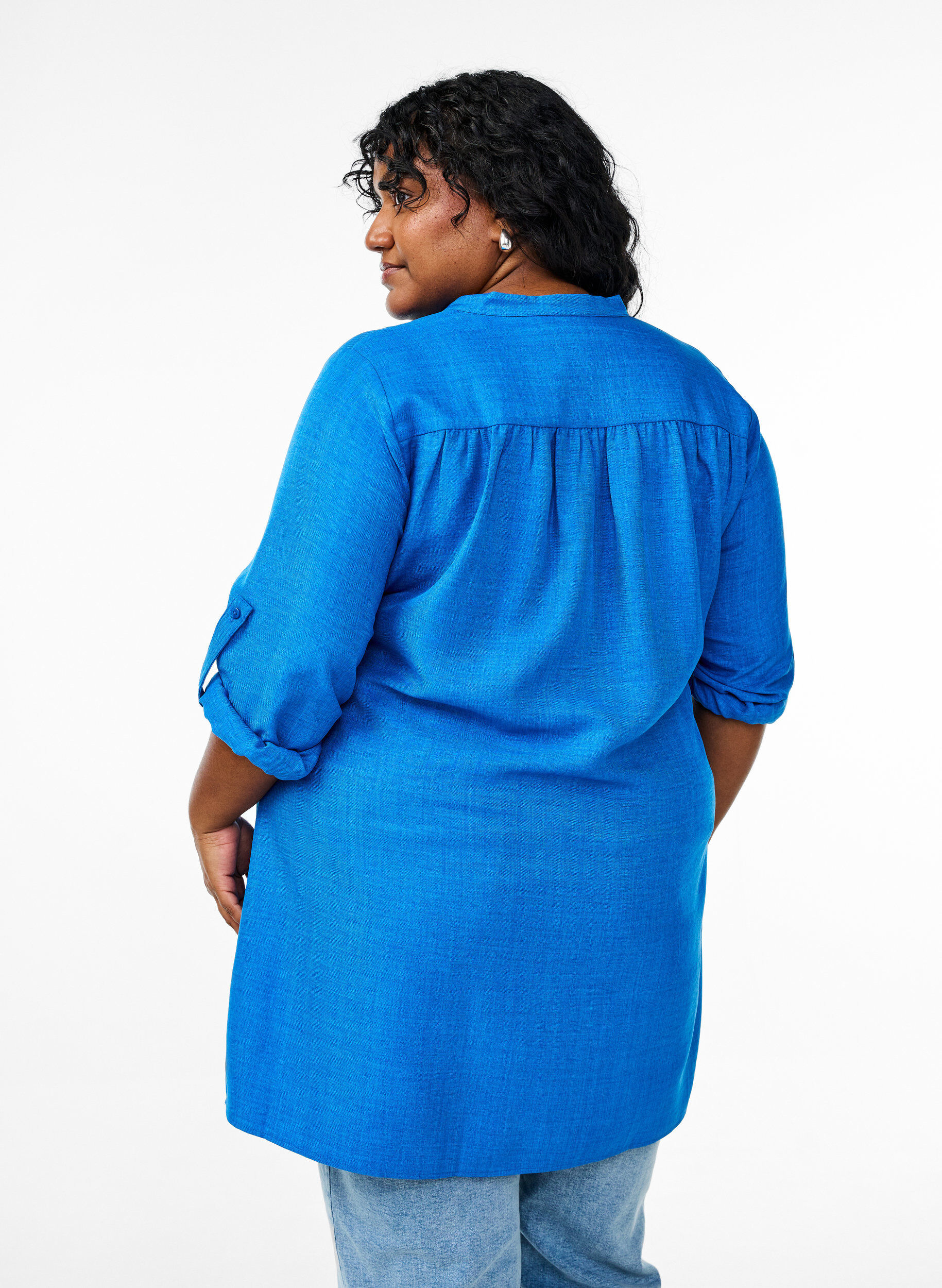 Zizzi Tunika, jossa on py&ouml;re&auml; kaula-aukko, Sininen, Model image number 2