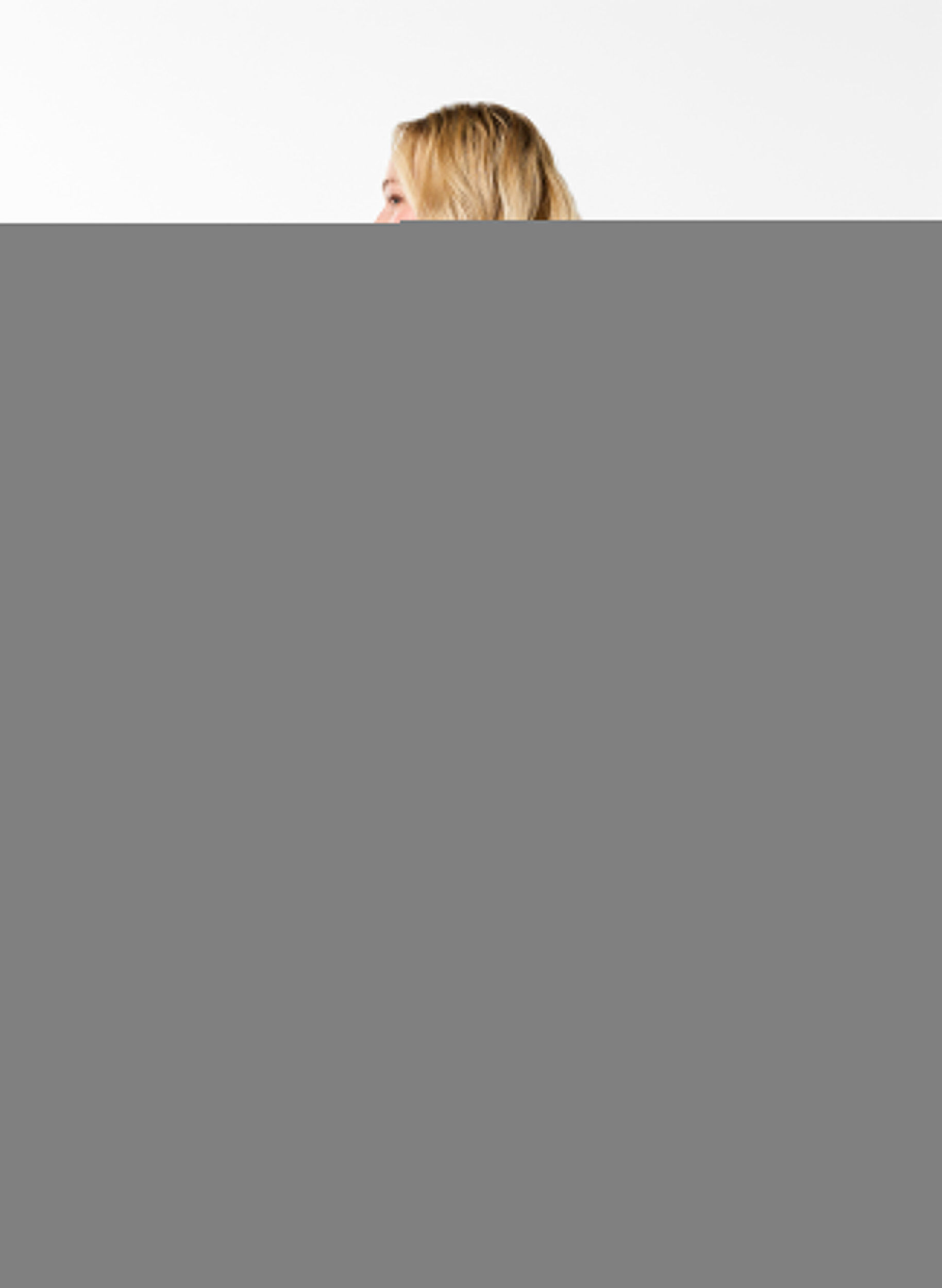 Zizzi Hupullinen vetoketjulla suljettava aamutakki, Harmaa, Model image number 2