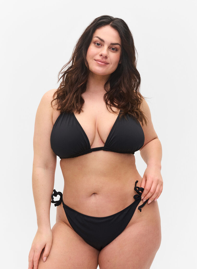 Bikinialaosa nyörillä, Black, Model image number 0