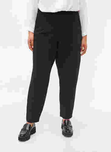 Klassiset housut korkealla vyötäröllä, Black, Model image number 2