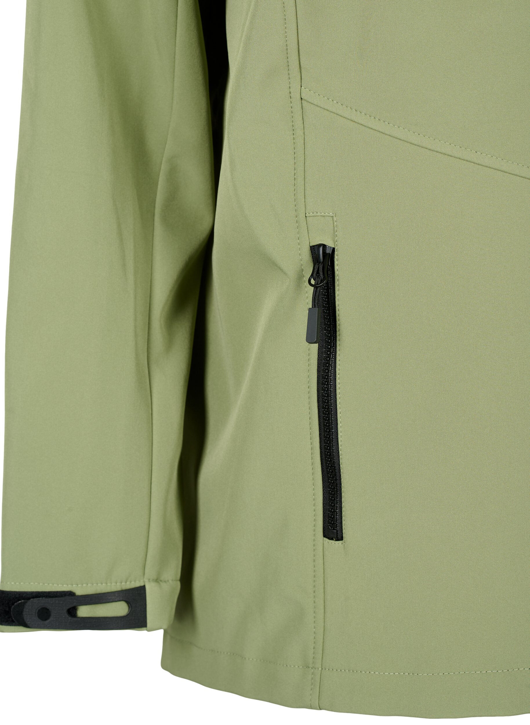 Zizzi Lyhyt softshell-takki, jossa on taskut, Oil Green, Packshot image number 3