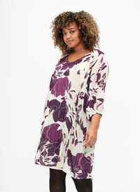 Kuvioitu mekko, jossa on v-pääntie ja 3/4-hihat, D.Purple Graphic AOP, Model