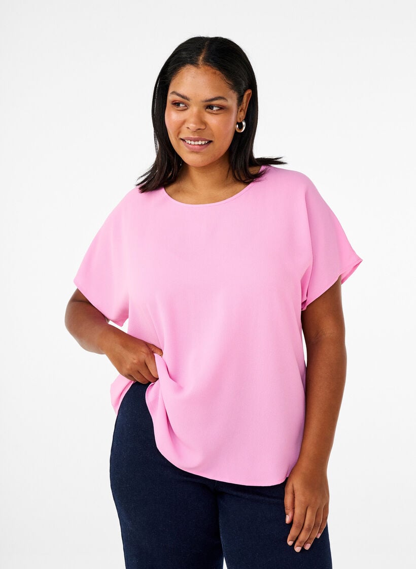Lyhythihainen pusero py&ouml;re&auml;ll&auml; p&auml;&auml;ntiell&auml;, Vaaleanpunainen, Model image number 0