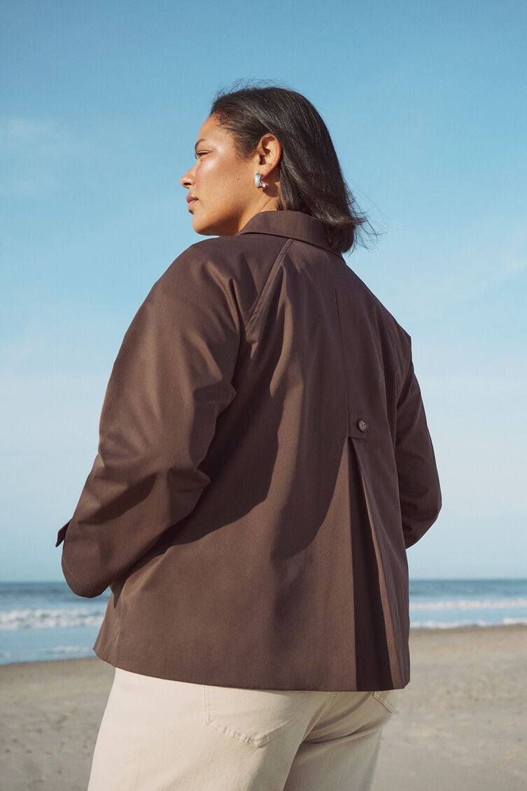 Ruskea lyhyt trenssitakki, , Model