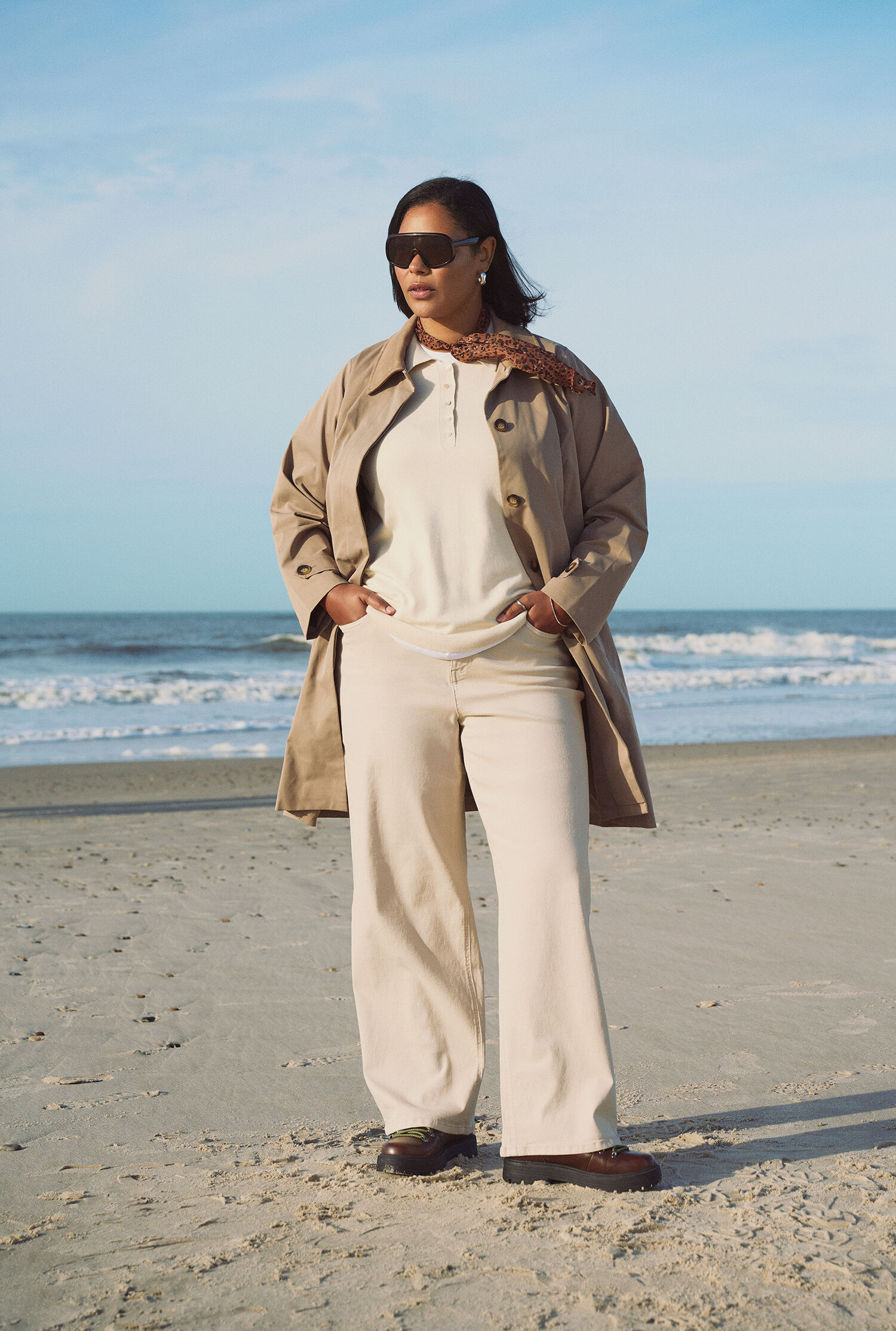 Zizzi Kirkkaat kev&auml;&auml;n s&auml;vyt, , Model