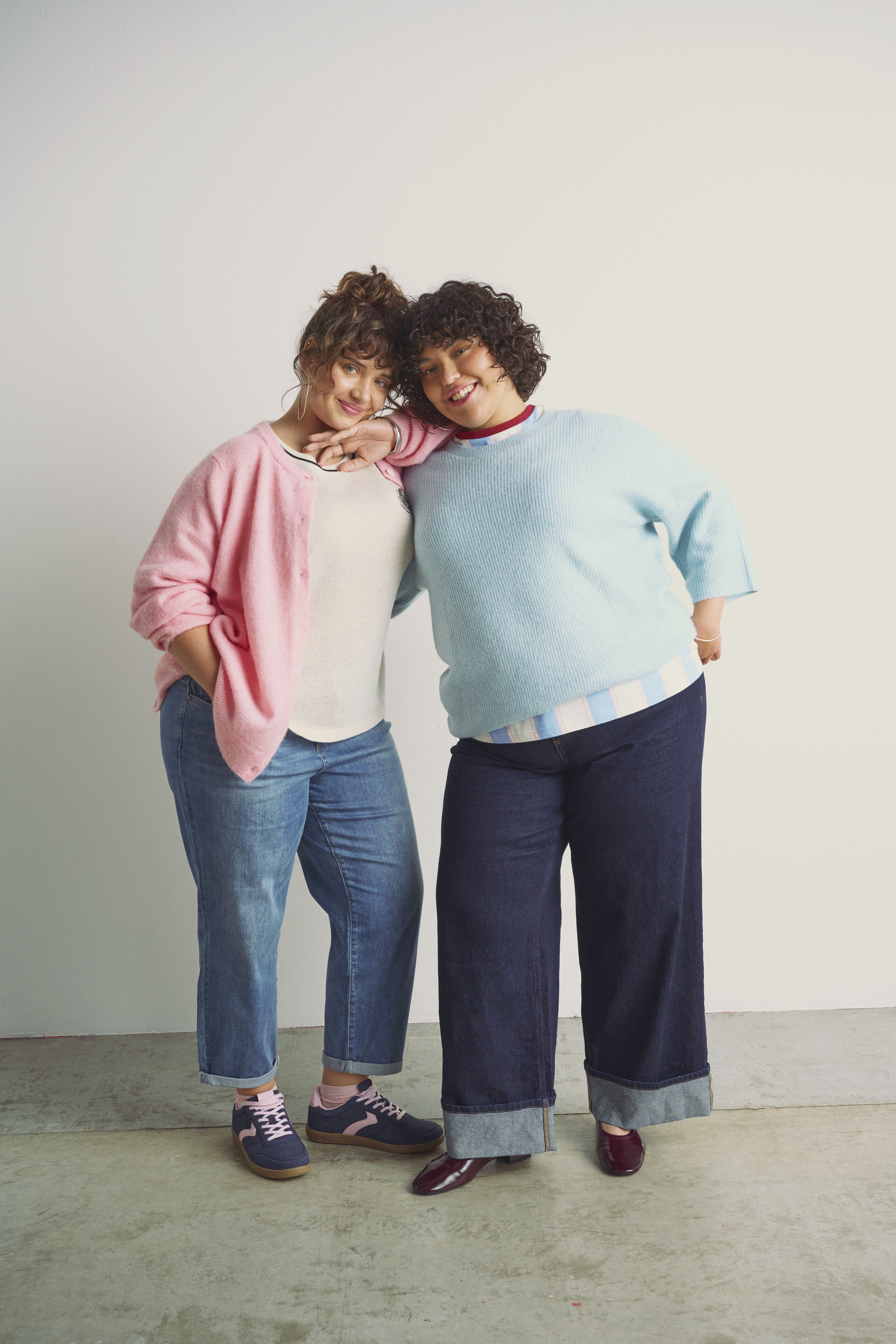 V&auml;rikk&auml;&auml;t neuleet, , Model