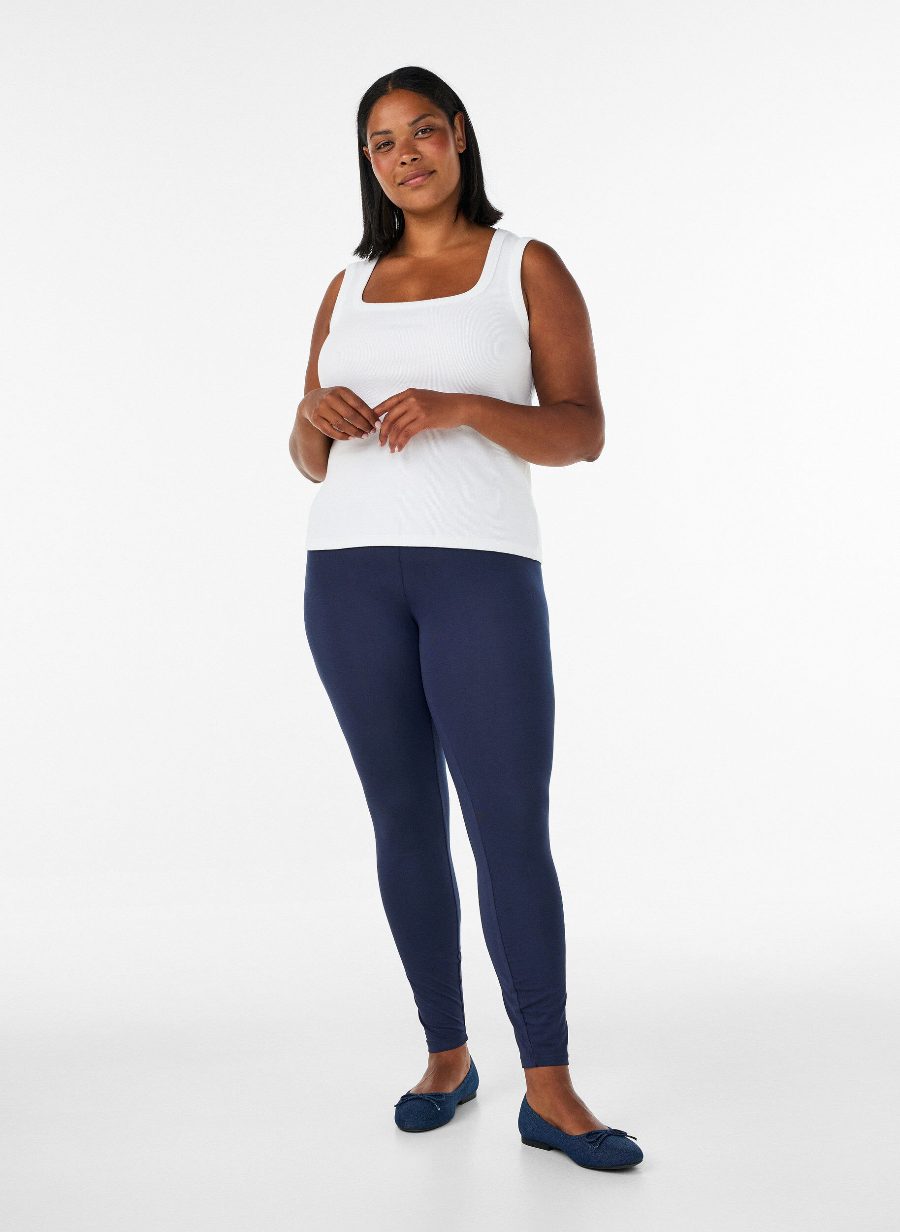 Peruslegginsit lis&auml;pituudella, Sininen, Model