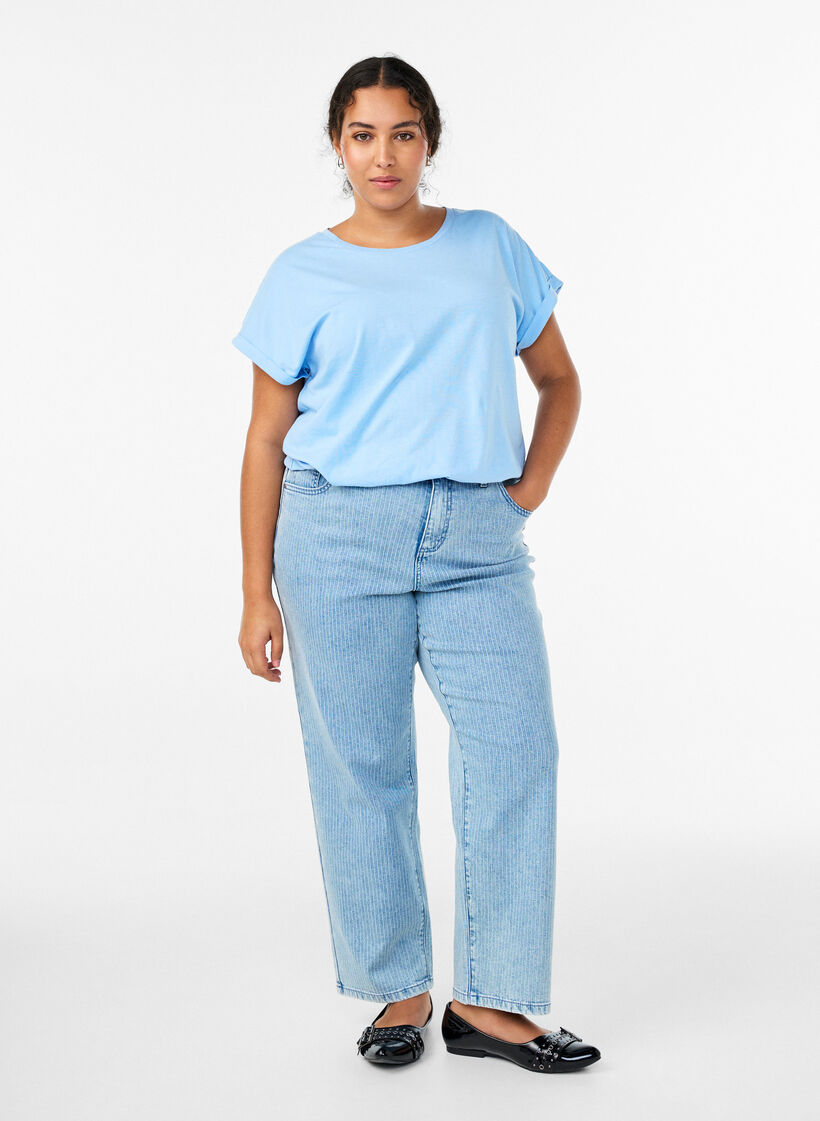 Raidoitetut farkut suoralla istuvuudella, Sininen, Model image number 0