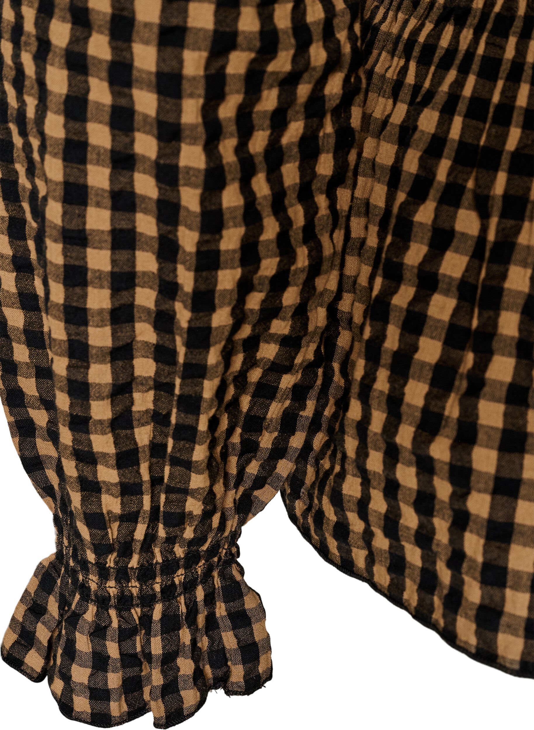 ZizziRuudullinen pusero smokkauksella ja peplum-helmalla, Ruskea, Packshot image number 3