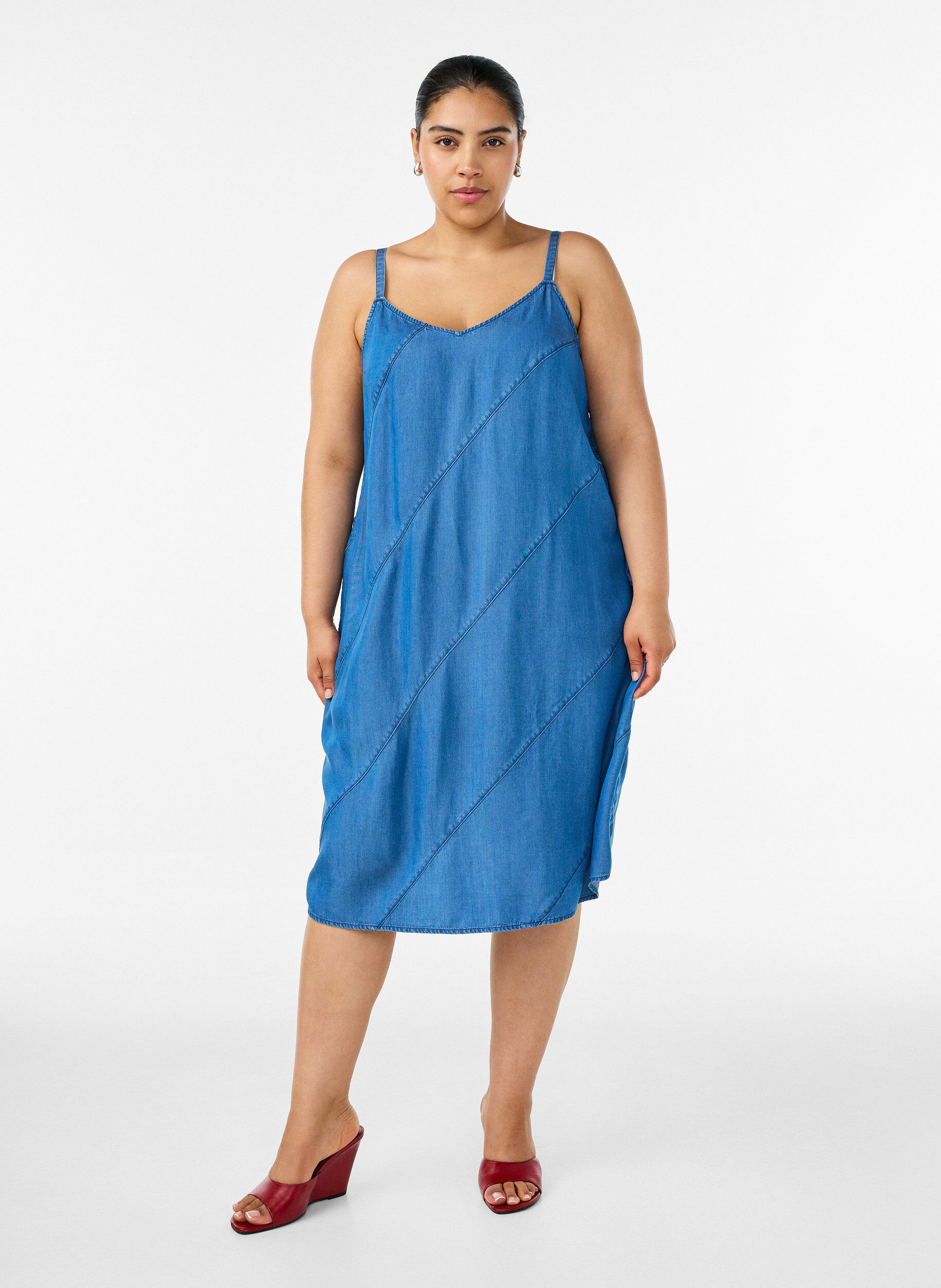 ZizziDenim-look -mekko TENCEL&trade; Lyocellista olkaimilla, Sininen, Model image number 1