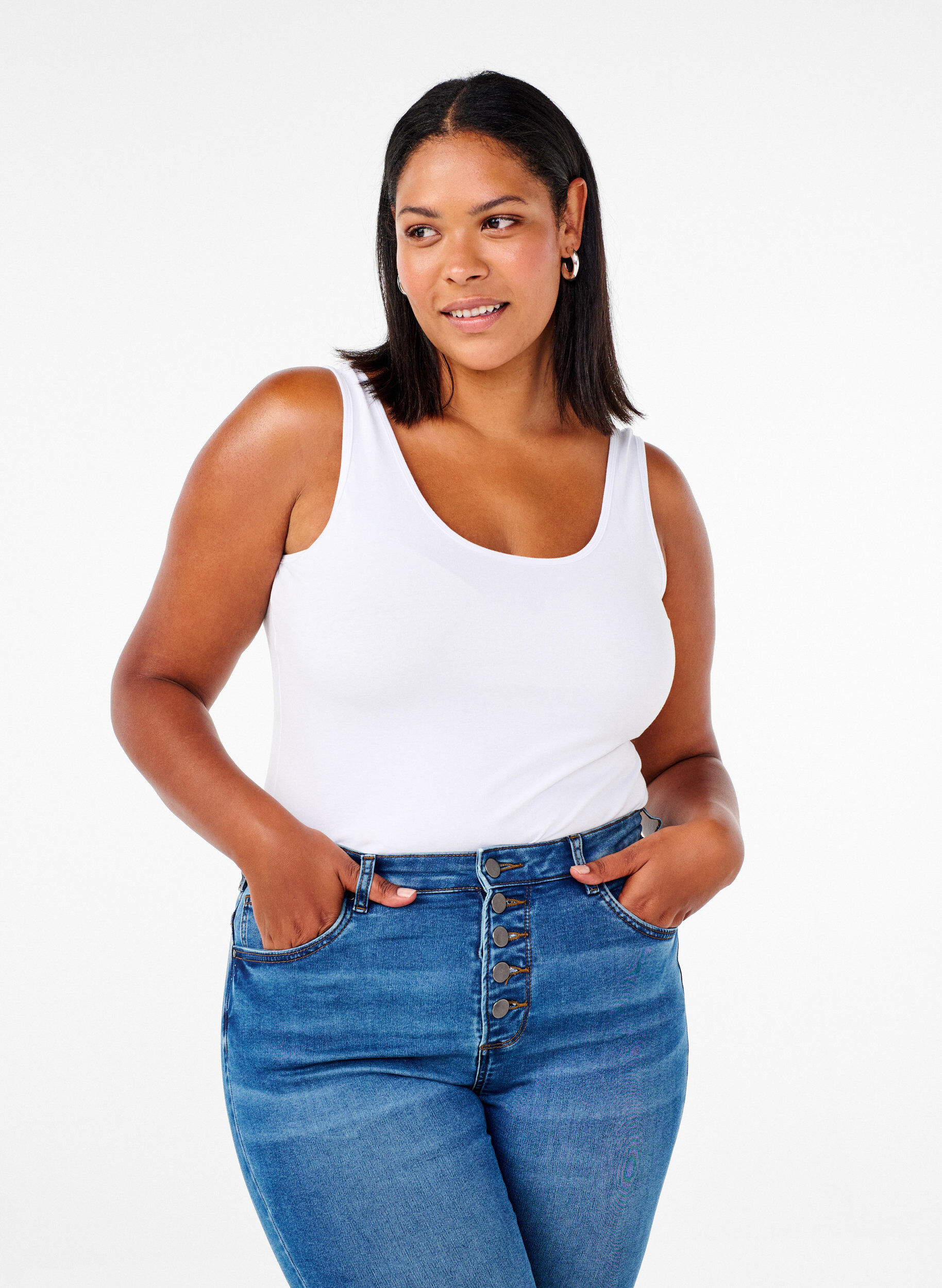 Yksiv&auml;rinen perustoppi puuvillasta, Valkoinen, Model