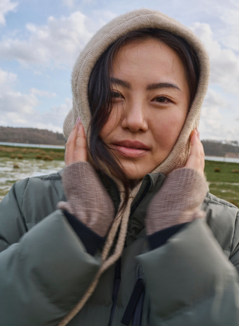 Neulottu balaclava, jossa on kiristysnauhat, Beige, Image image number 0