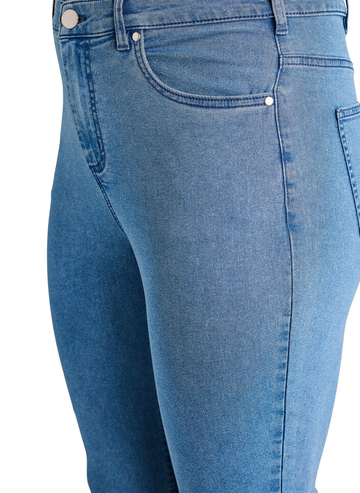 Amy korkea vy&ouml;t&auml;r&ouml;iset super slim fit -farkut, Sininen, Packshot image number 2