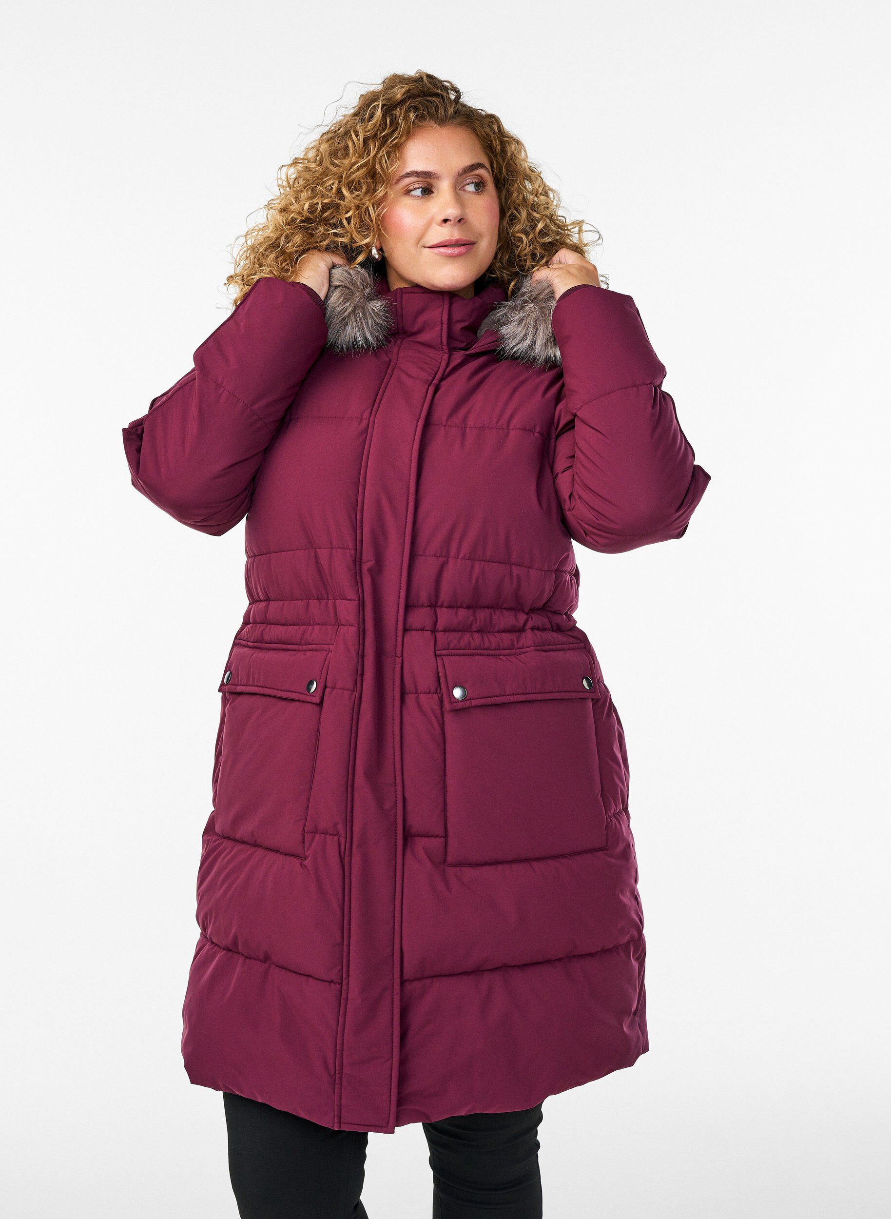 Vedenkest&auml;v&auml; parka tekoturkiskauluksella, Tumma Bordeaux, Model