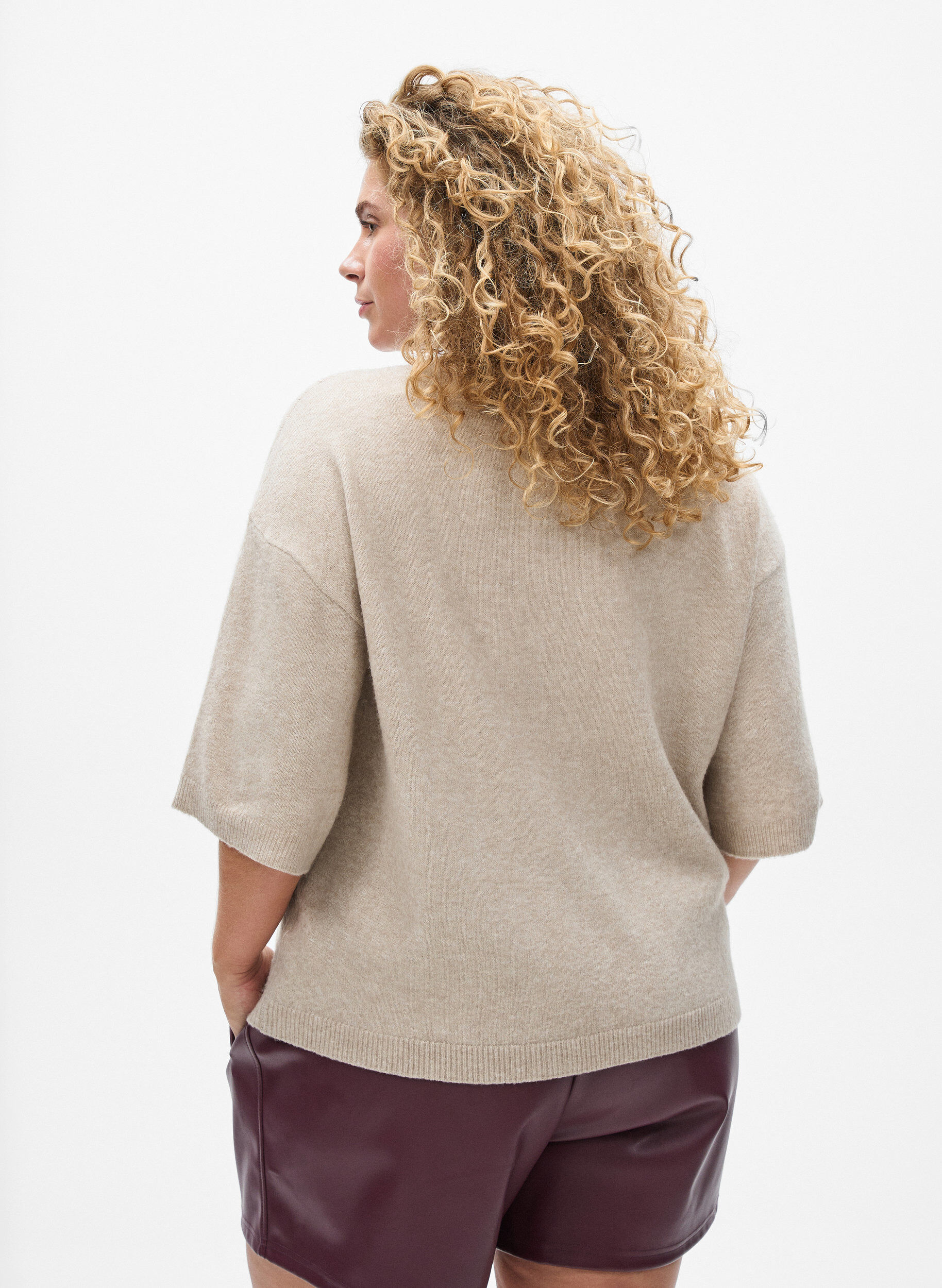 ZizziV&auml;lj&auml; neulepusero, jossa on lyhyet hihat, Beige, Model image number 2