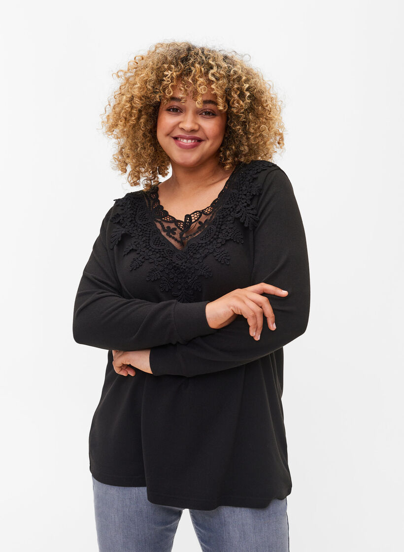 Pitkähihainen pusero pitsiyktisyikohdilla, Black, Model image number 0