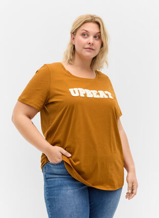Puuvillainen t-paita painatuksella, Cathay Spice UPBEAT, Model image number 0