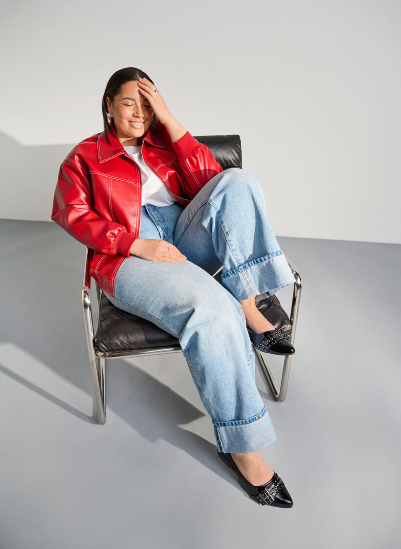 Leveälestiset - Ballerinat remmillä ja niiteillä, Musta, Image image number 0