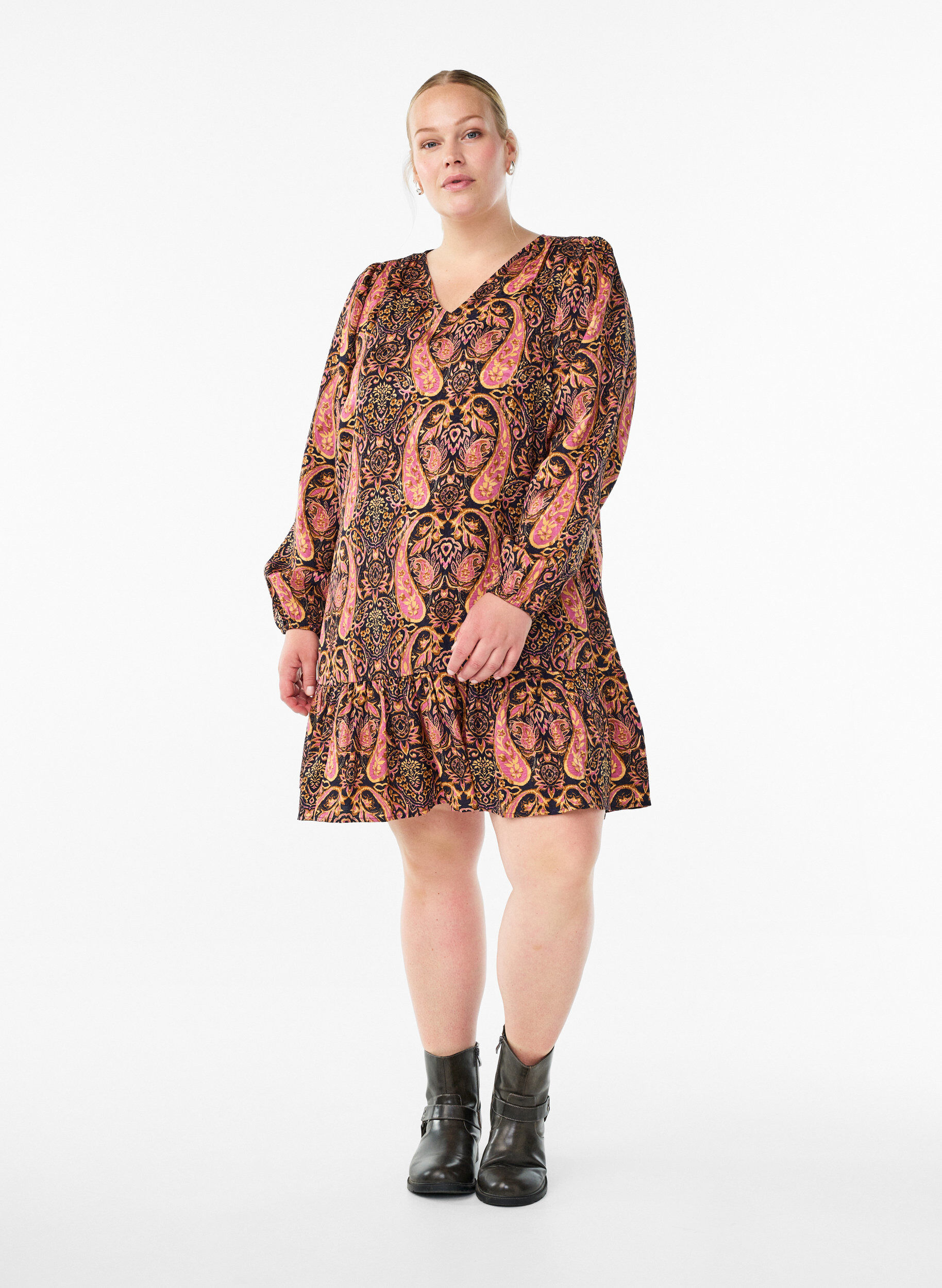 Zizzi Lyhyt A-linjainen mekko paisley-kuosilla, Sininen, Model image number 1