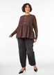 Hihaton peplum-pusero koristenapeilla, Ruskea, Model image number 1