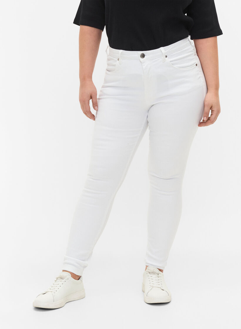 Super slim Amy-farkut korkealla vy&ouml;t&auml;r&ouml;ll&auml;, White, Model image number 3