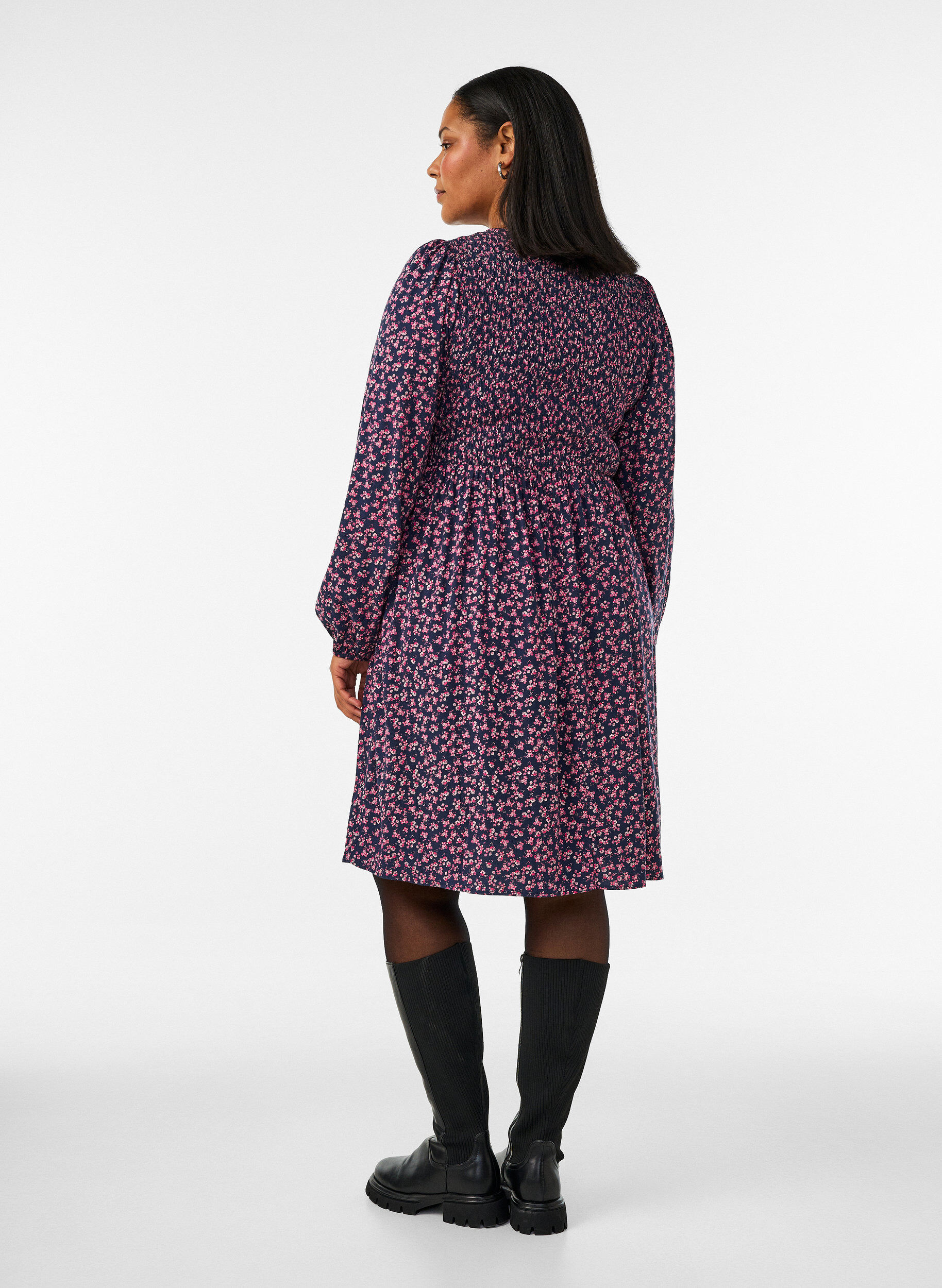 ZizziMekko kuminauhallisella yl&auml;osalla ja pienikukkaisella kuosilla, Sininen, Model image number 2