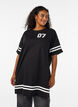 Lyhyt T-paitamekko sporttisilla yksityiskohdilla, Musta, Model image number 0