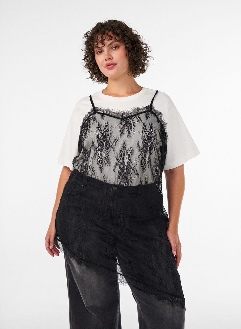 Pitsimekko ep&auml;symmetrisell&auml; leikkauksella, Musta, Model image number 0