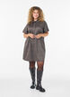 Lyhyt ruudullinen mekko paitakauluksella, Ruskea, Model image number 1