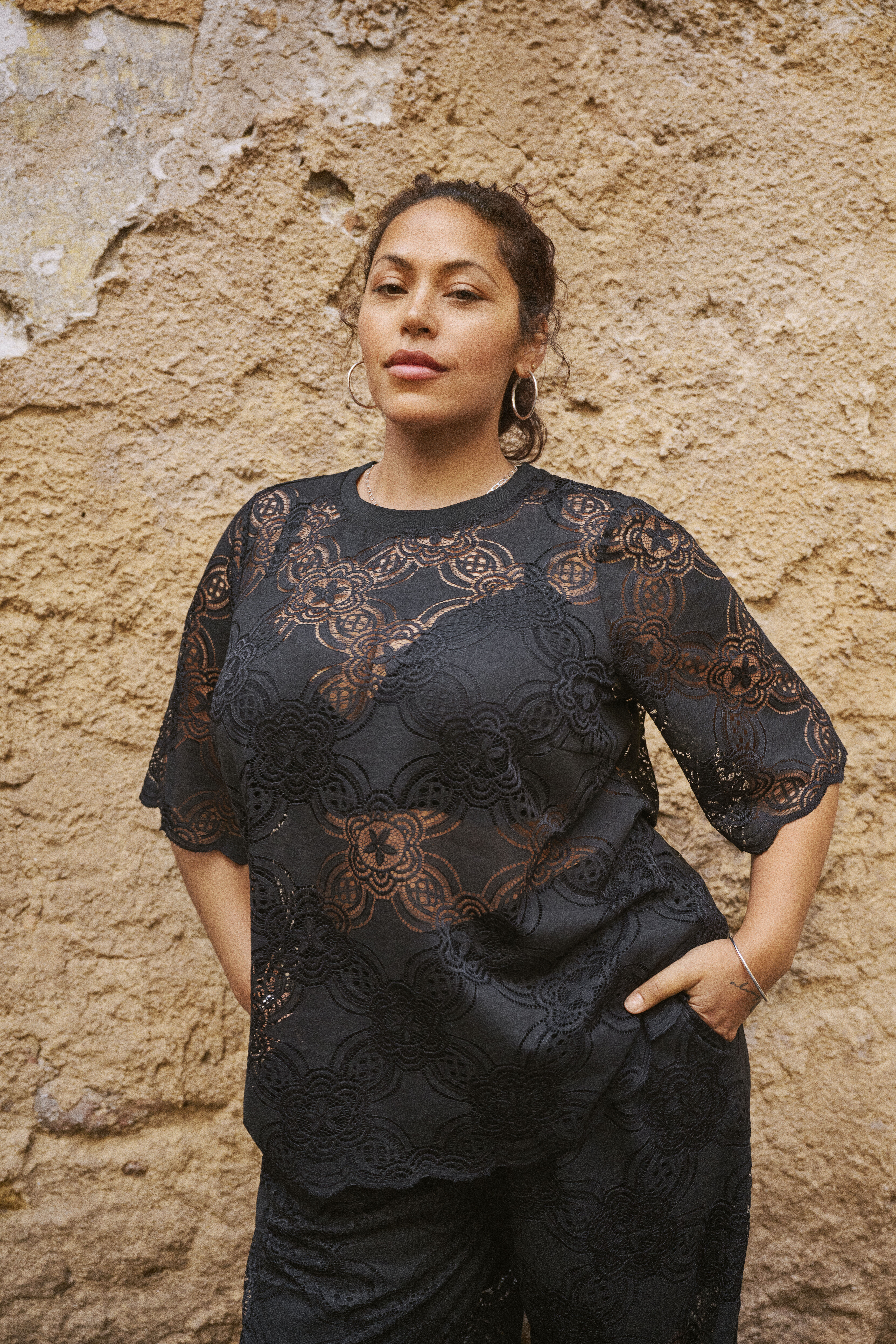 Zizzi Musta pitsisetti, , Model