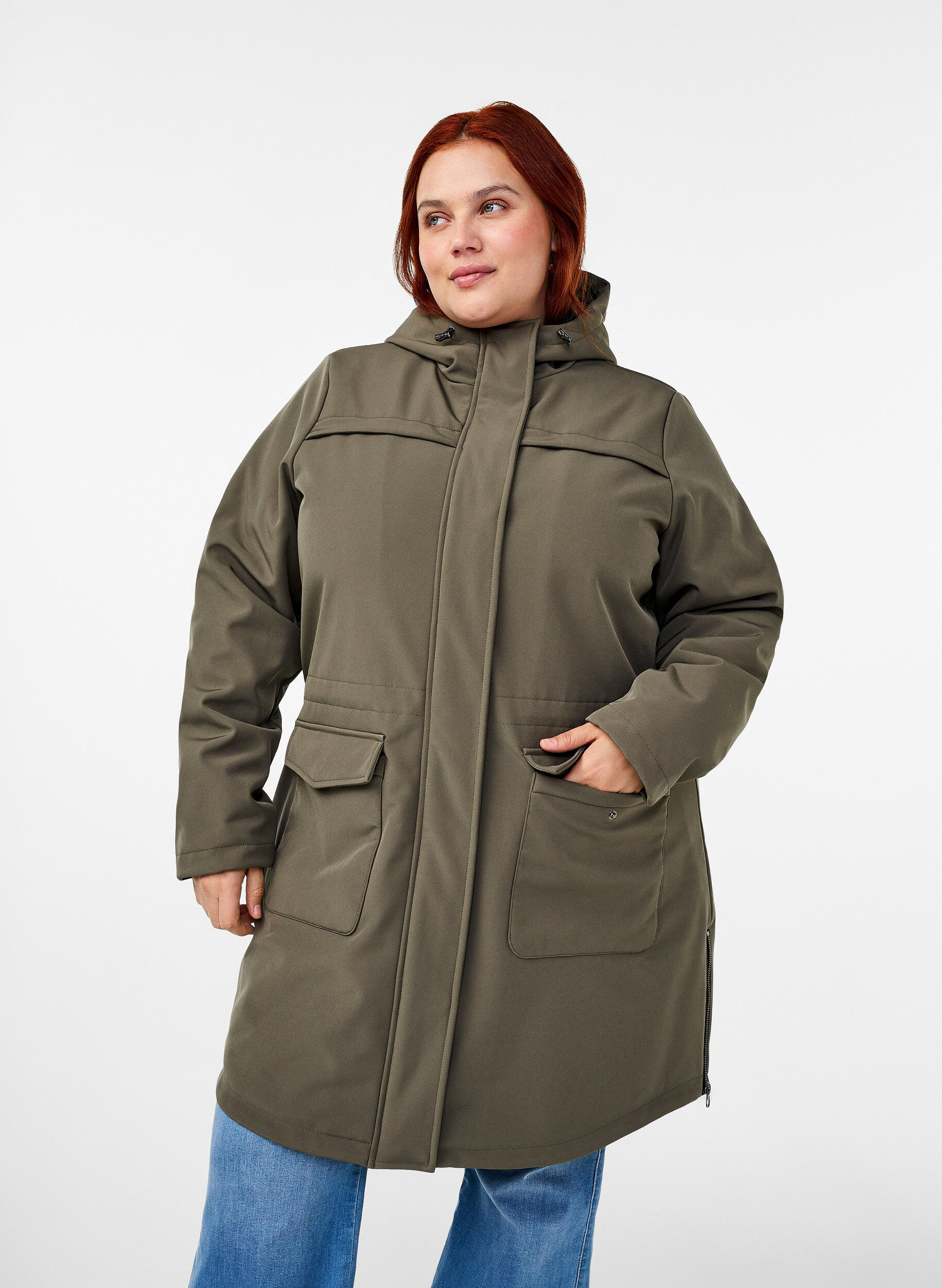 Zizzi Vett&auml; hylkiv&auml; softshell-takki, jossa on tikattu vuori., Vihre&auml;, Model image number 0