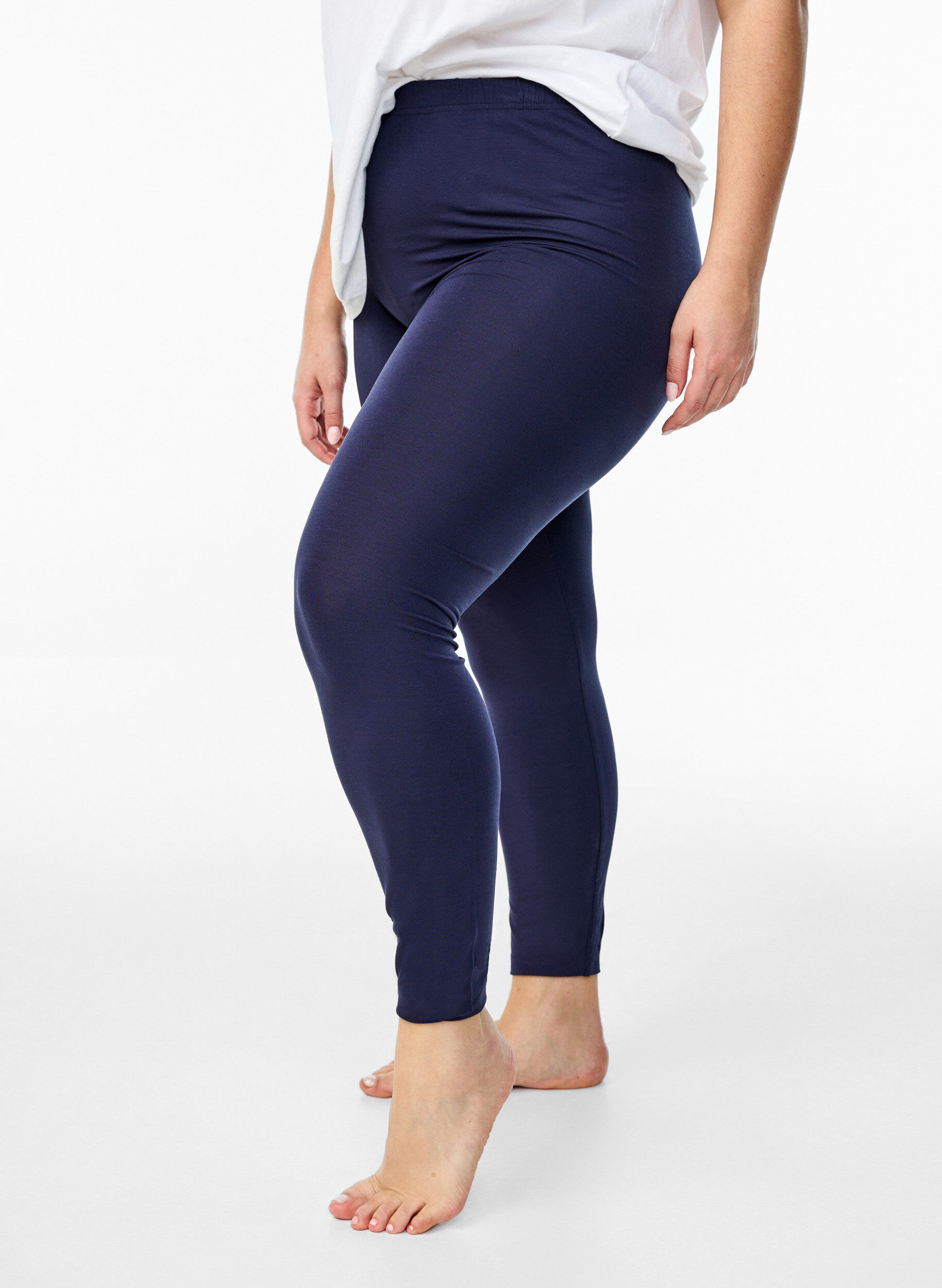 Perusleggingssit viskoosista, Sininen, Model