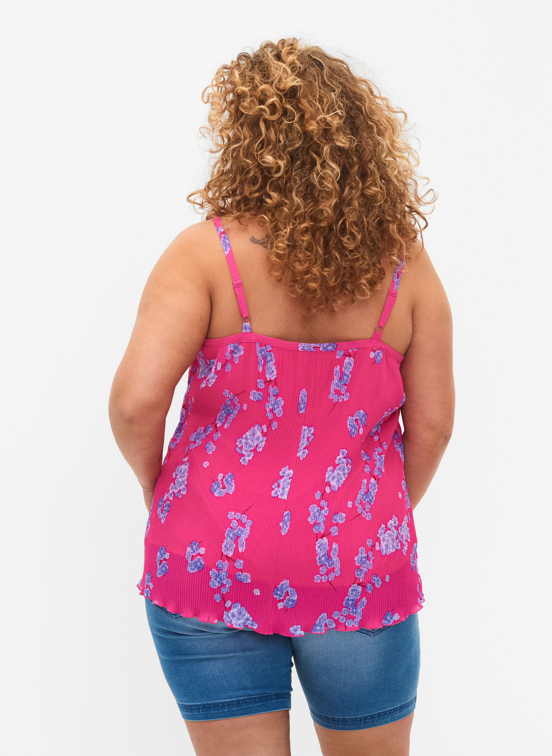 Zizzi Pliseerattu hihaton toppi, Beetroot Purple AOP, Model image number 1