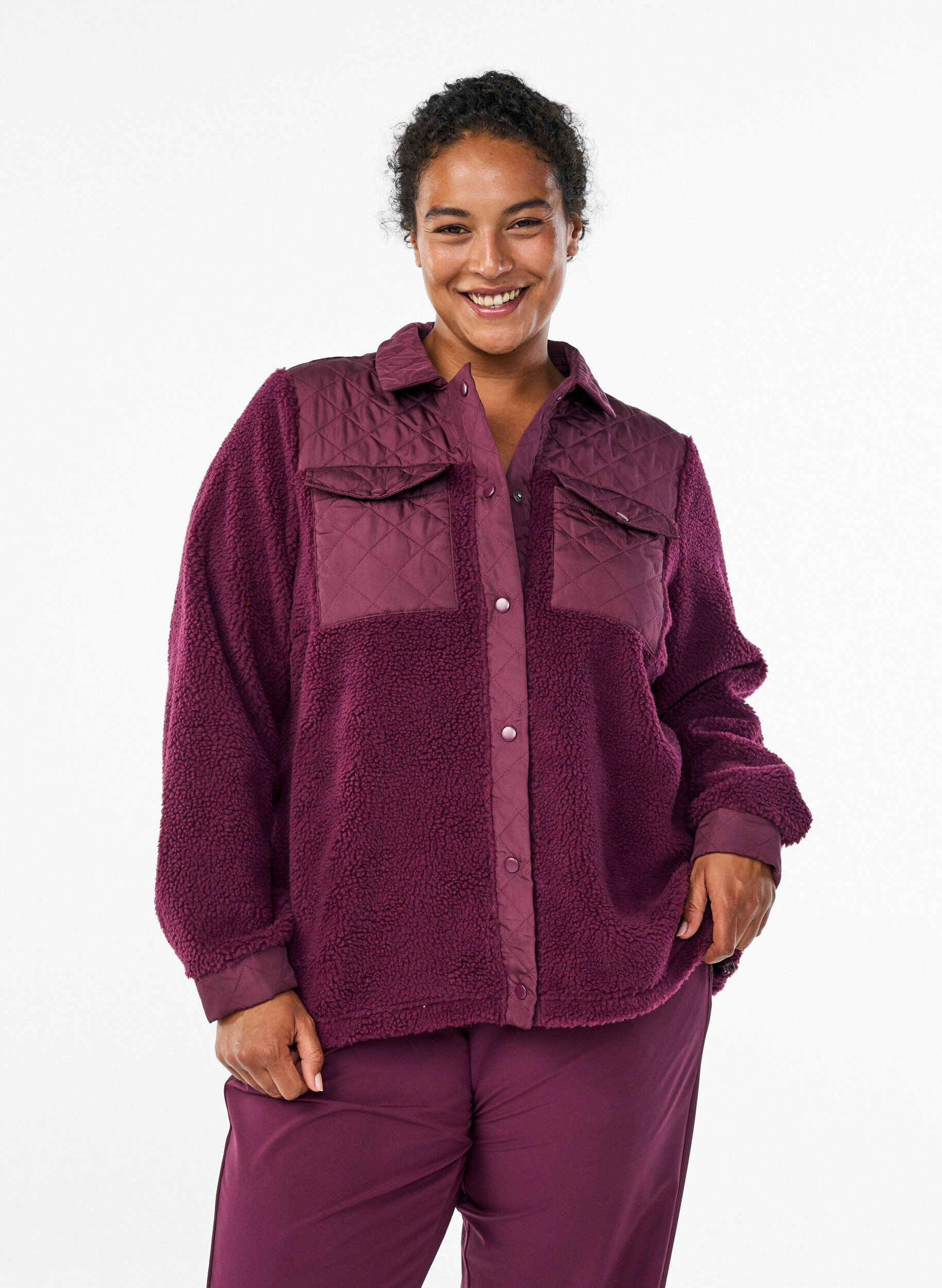 Fleece-takki tikatuilla yksityiskohdilla, Punainen, Model