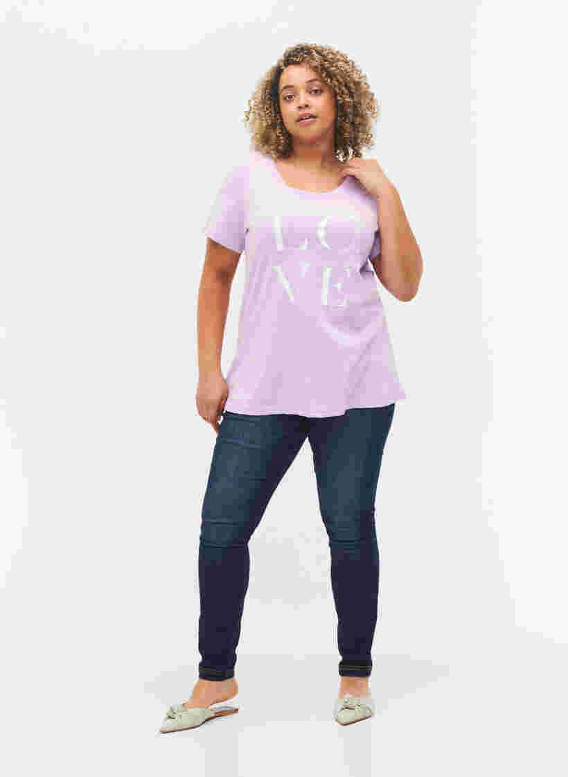 Lyhythihainen puuvillainen t-paita painatuksella, Lavendula LOVE, Model image number 2