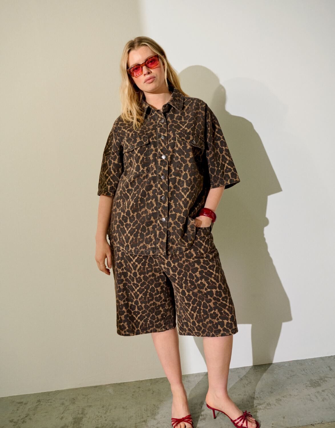 Vihre&auml;t shortsit