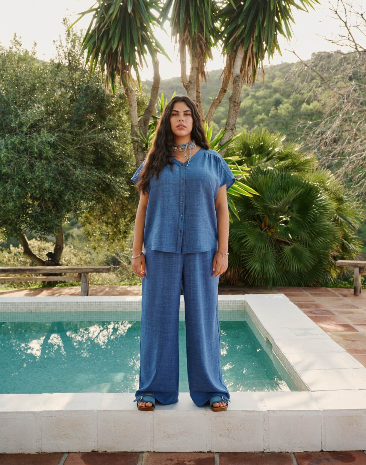 Beiget kes&auml;housut