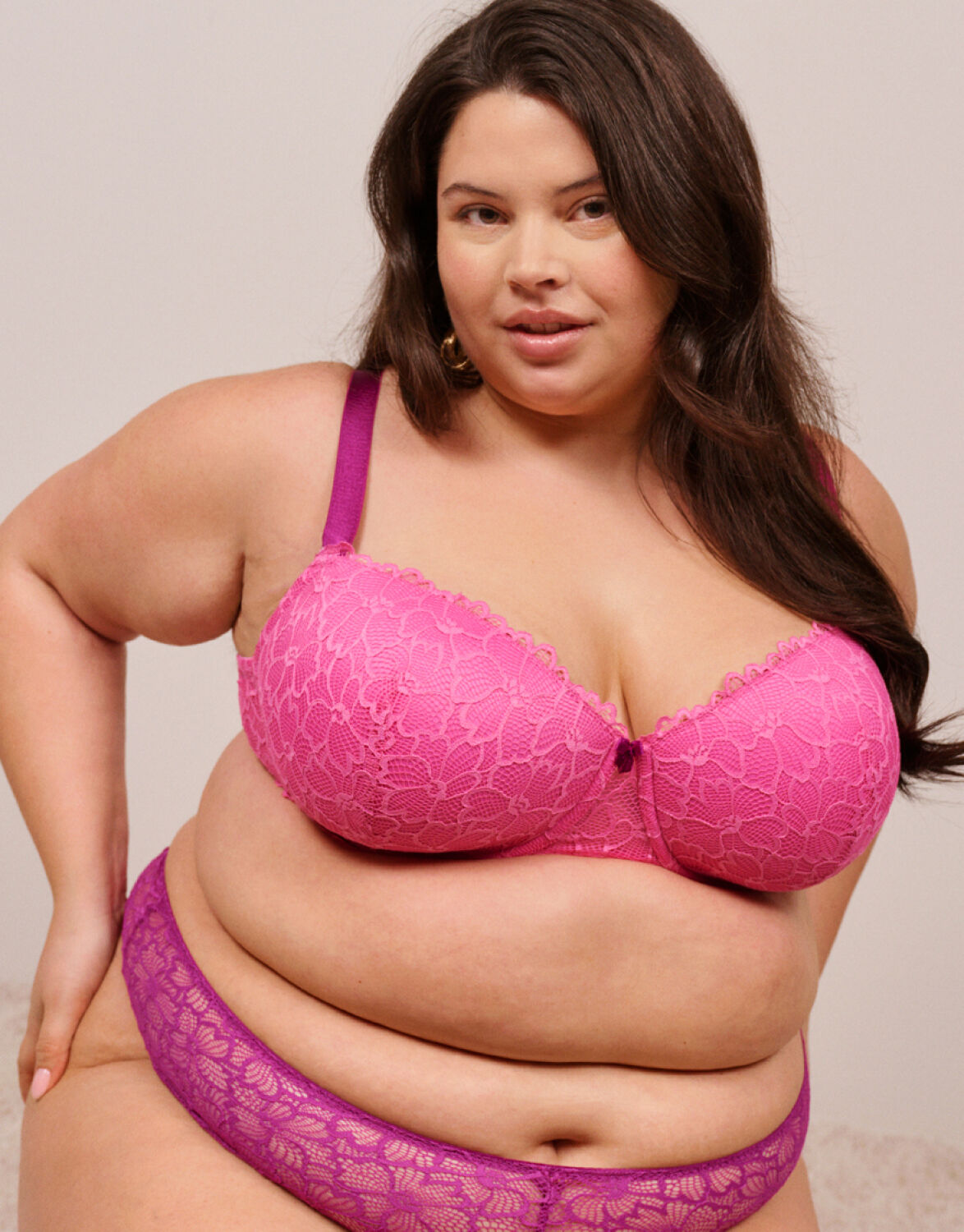 Kaarituelliset rintaliivit