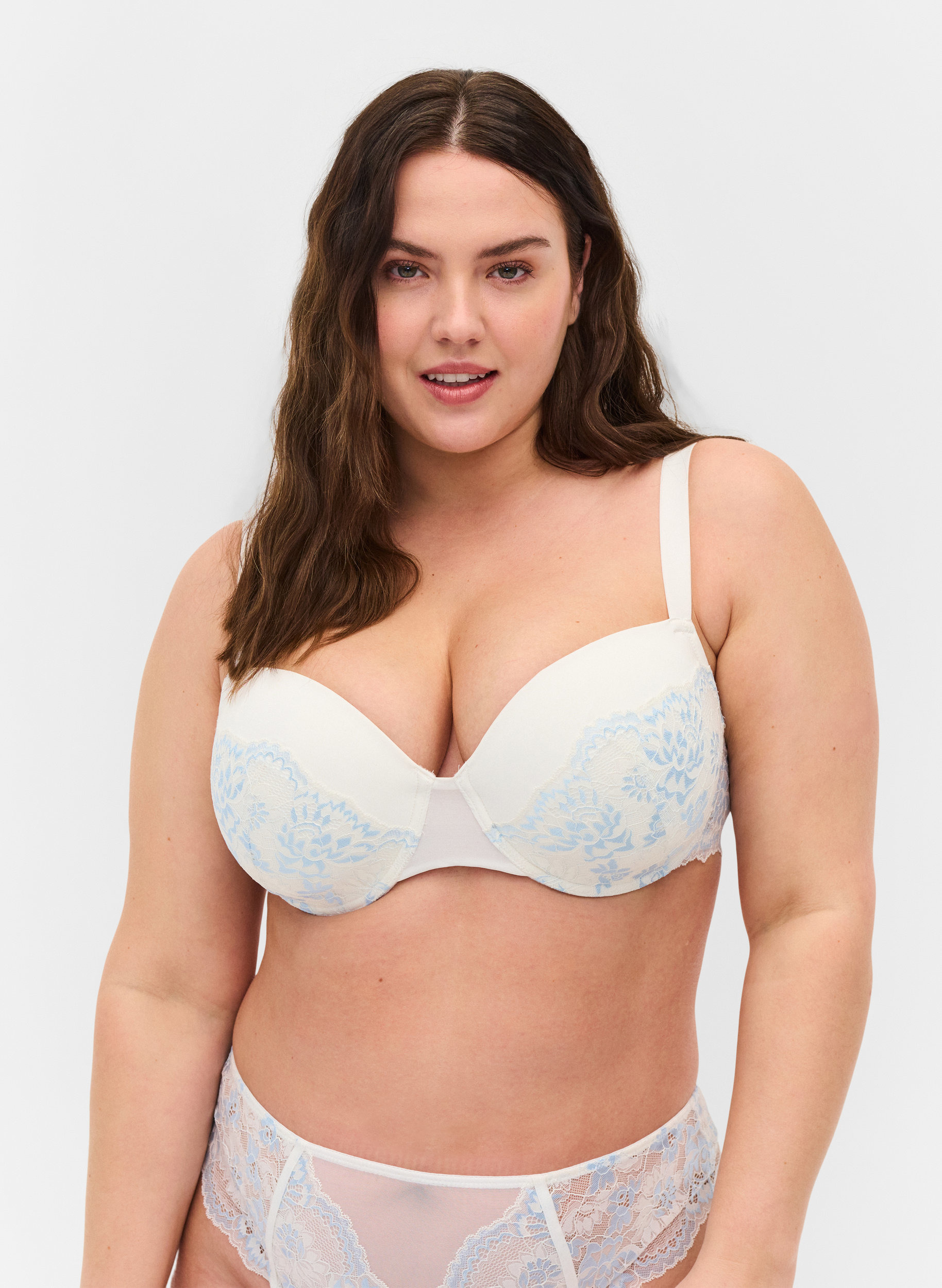 Kaarituelliset Alma rintaliivit pitsillä, Tofu w. blue, Model