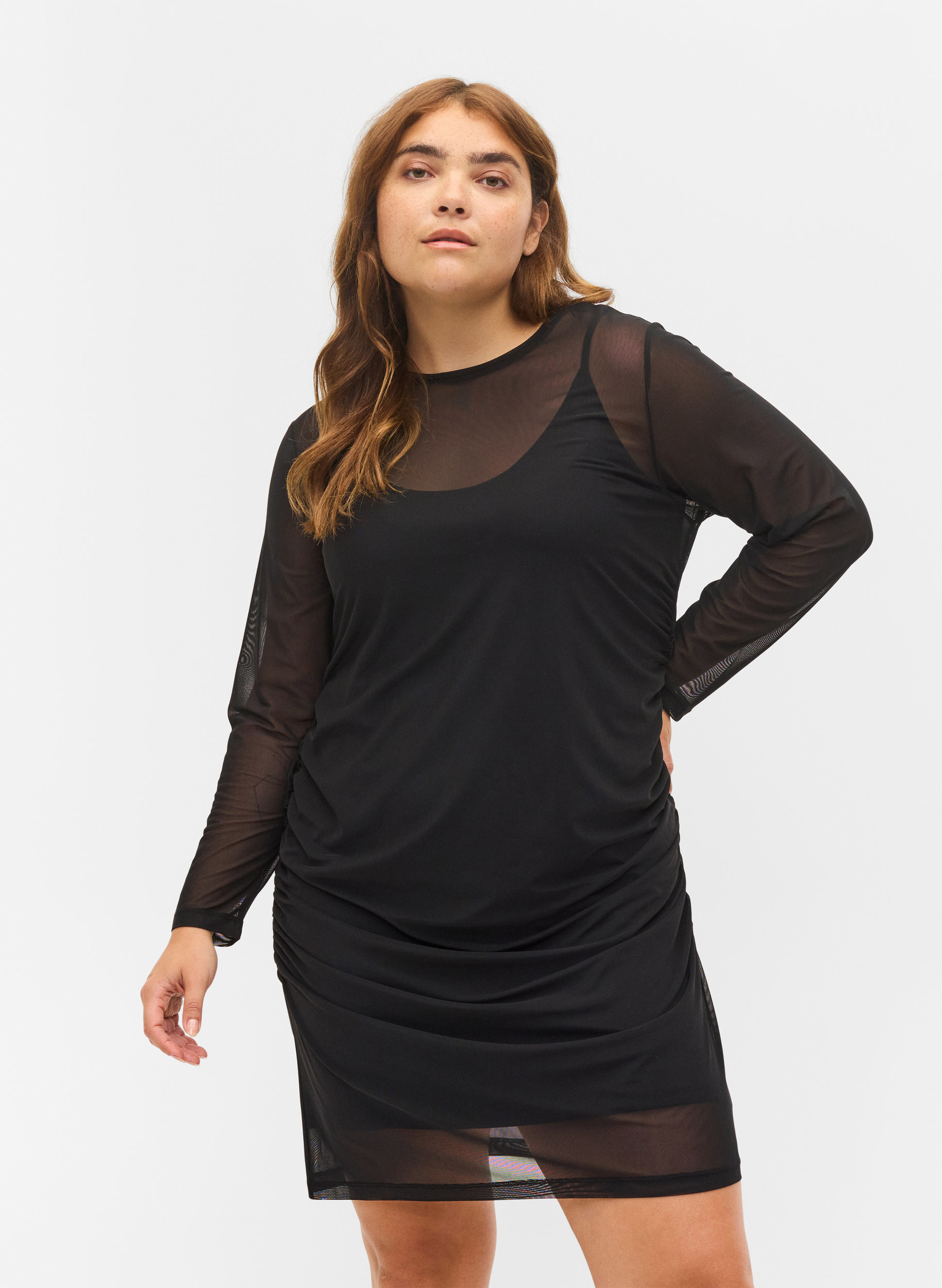 Tyköistuva mekko mesh-kankaasta 3/4-hihoilla, Black, Model