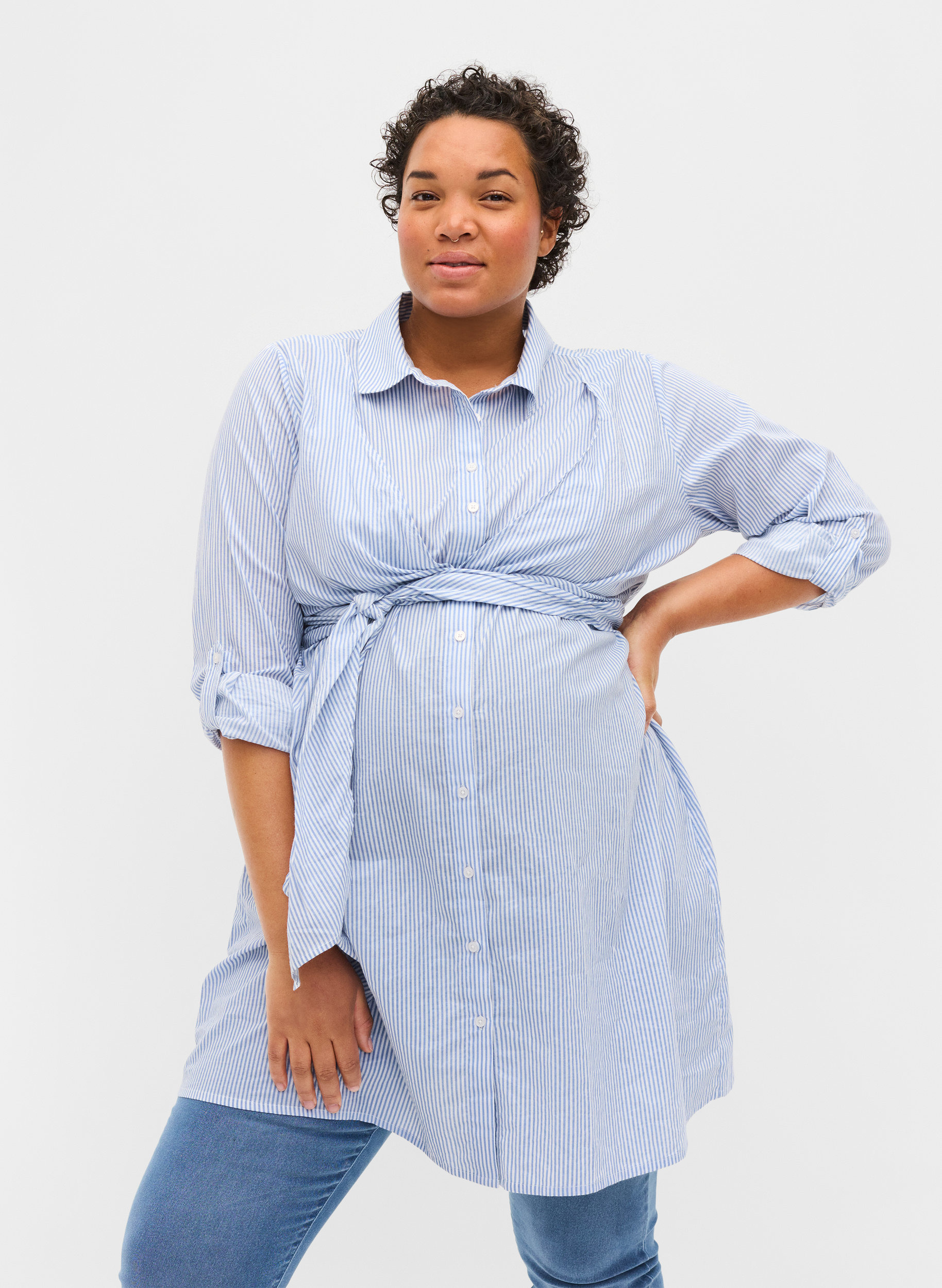 Äitiyspaitamekko puuvillasta , Blue Stripe, Model