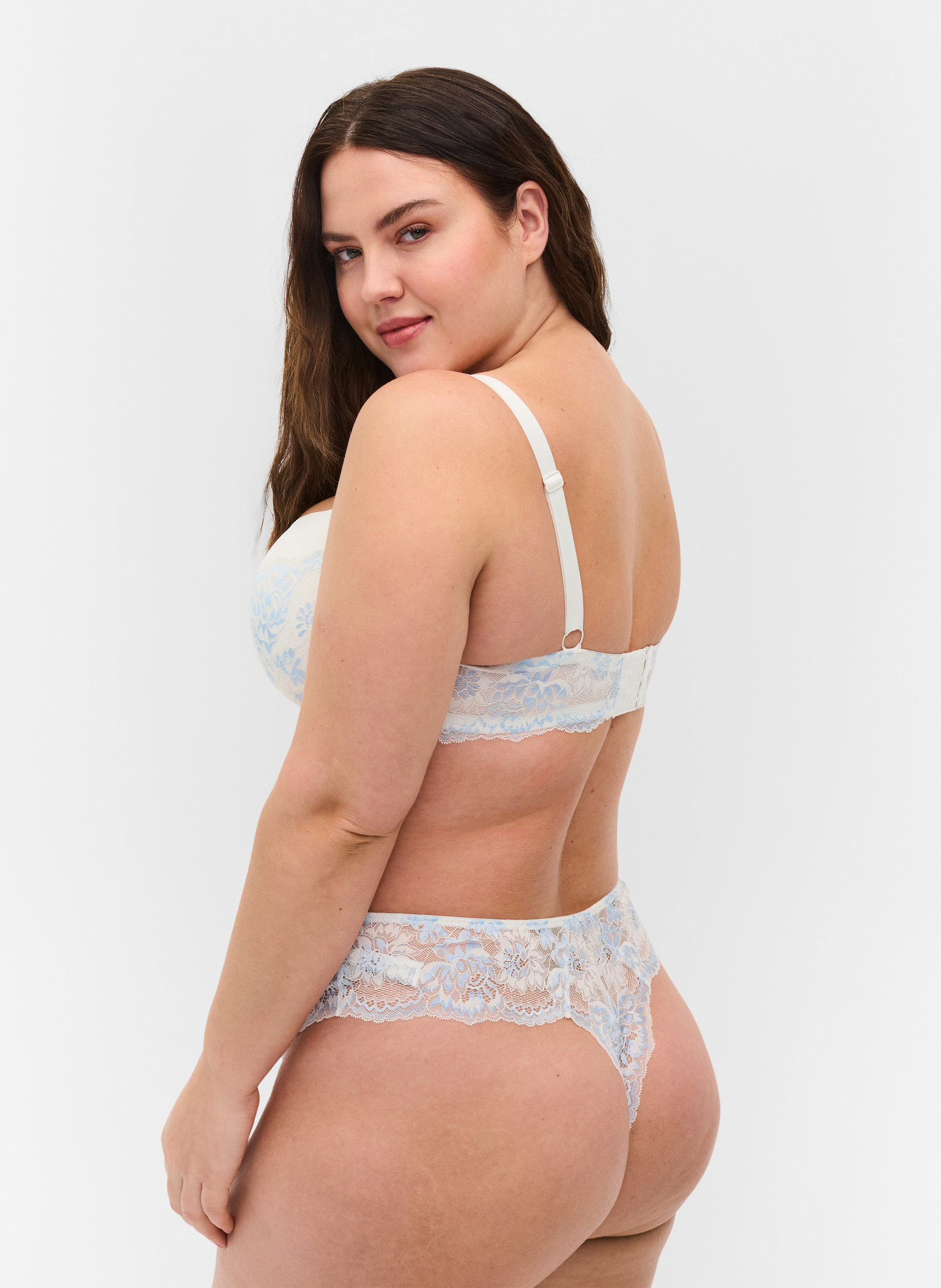 Pitsiset stringit normaalilla vyötäröllä, Tofu w. blue, Model