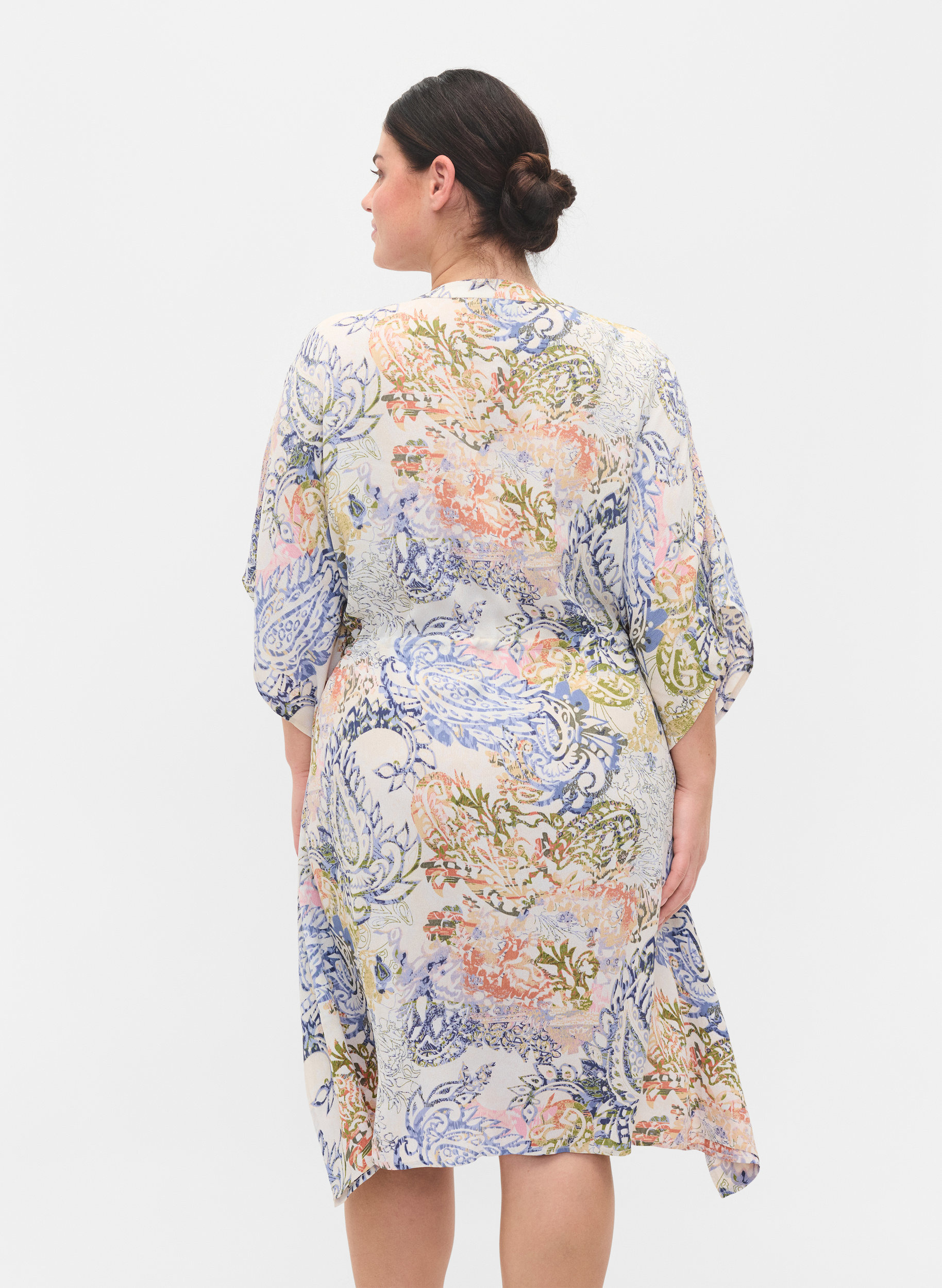 Viskoosimekko kuosilla ja nyörillä, White Paisley AOP, Model